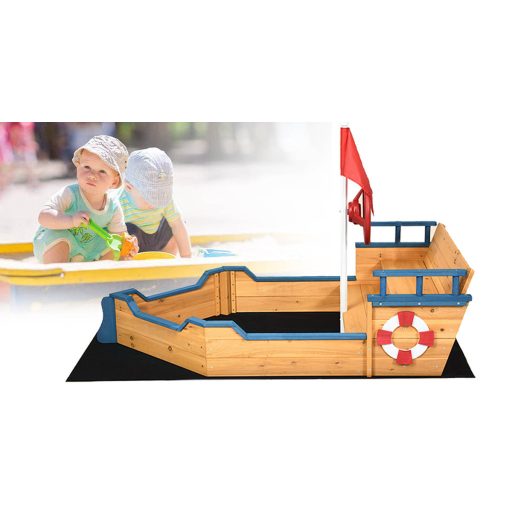 Pískoviště ve tvaru pirátské loďky