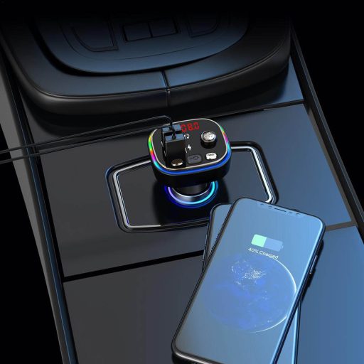 Multifunkční transmitter do auta