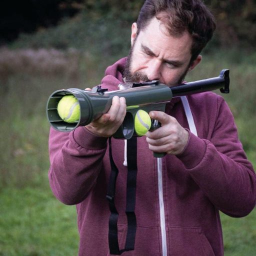 Střílecí pistole na míčky pro psy