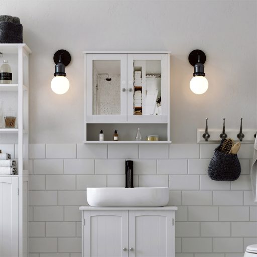 Koupelnová skříňka na zeď