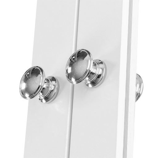 Koupelnová skříňka na zeď